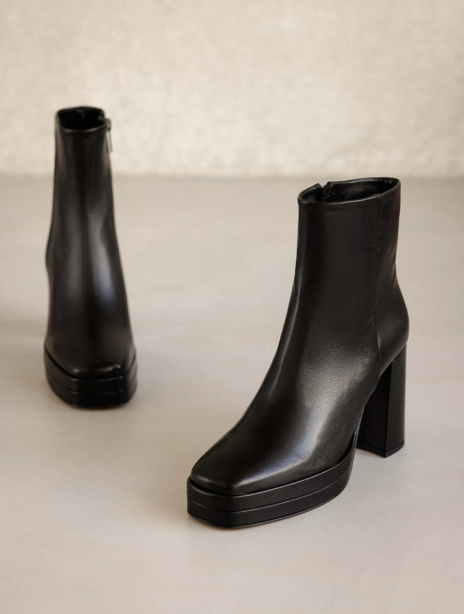 adle_4.webp Women Bobbies Ankle Boots | Platforms & Clogs | Adèle