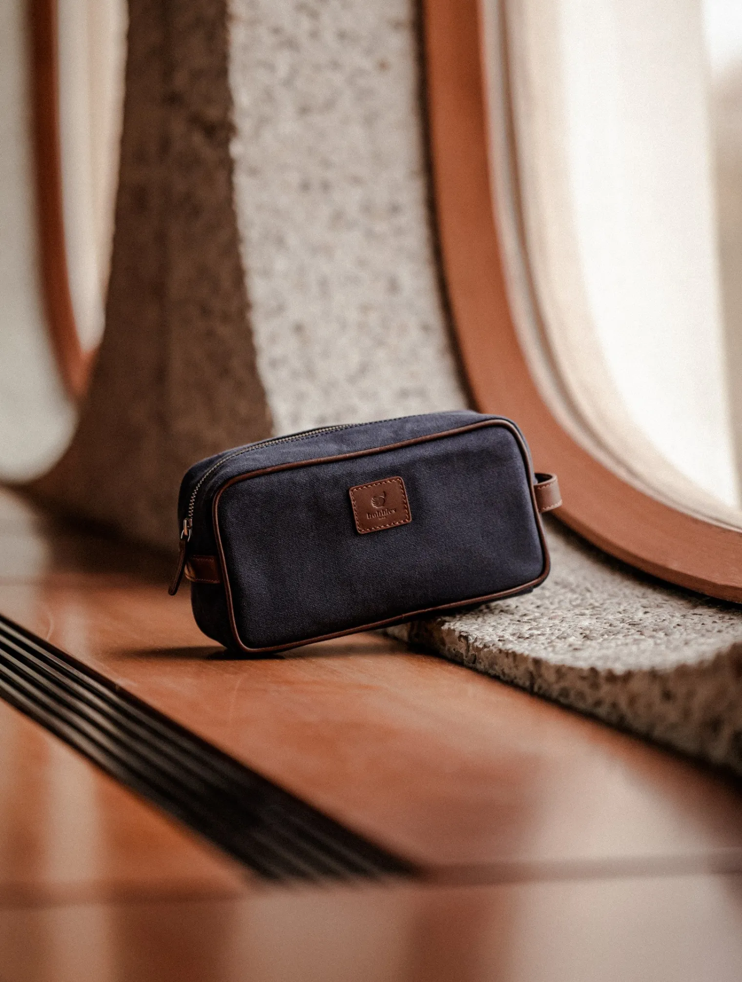 amalfi_0-1.webp Bobbies Travel Bags | Small Leather Goods | Amalfi