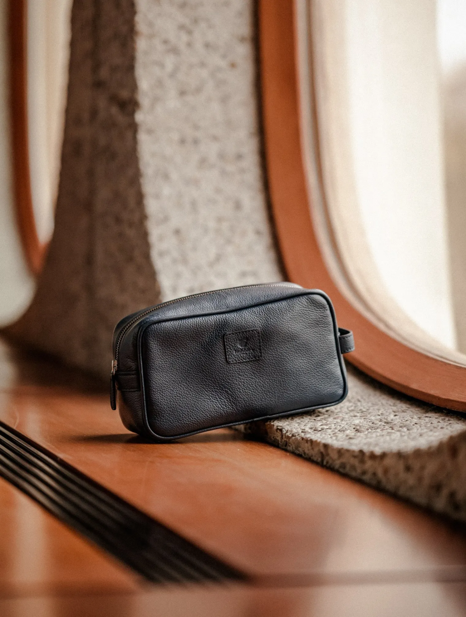 amalfi_0.webp Bobbies Travel Bags | Small Leather Goods | Amalfi