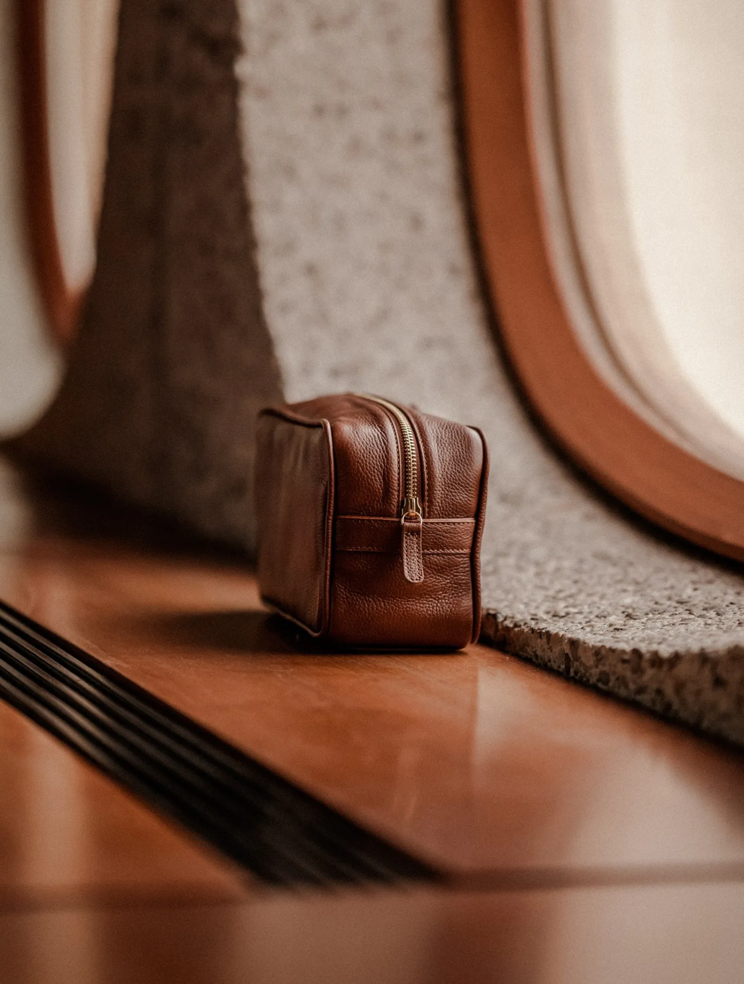 amalfi_3-4.webp Bobbies Travel Bags | Small Leather Goods | Amalfi