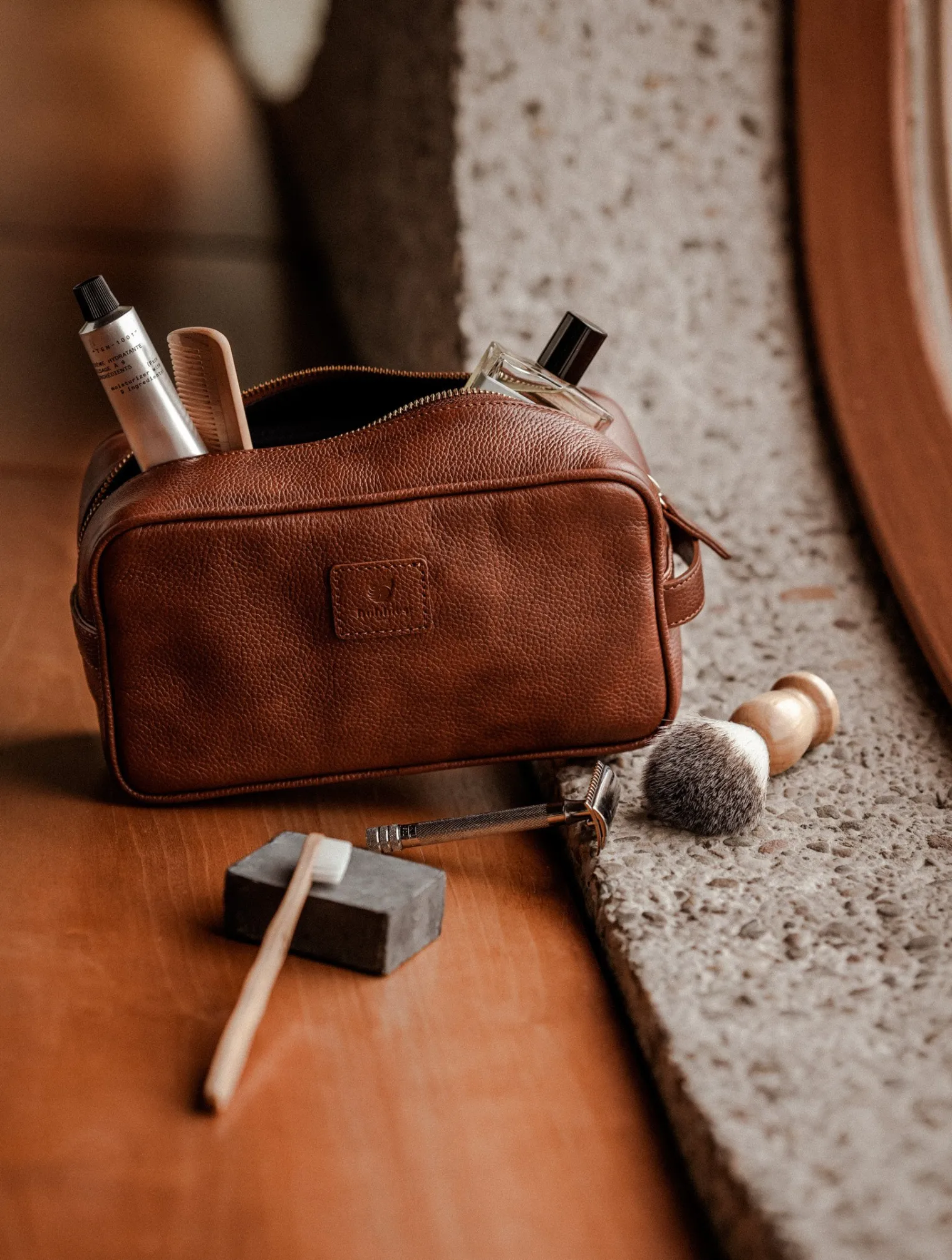 amalfi_5-4.webp Bobbies Travel Bags | Small Leather Goods | Amalfi
