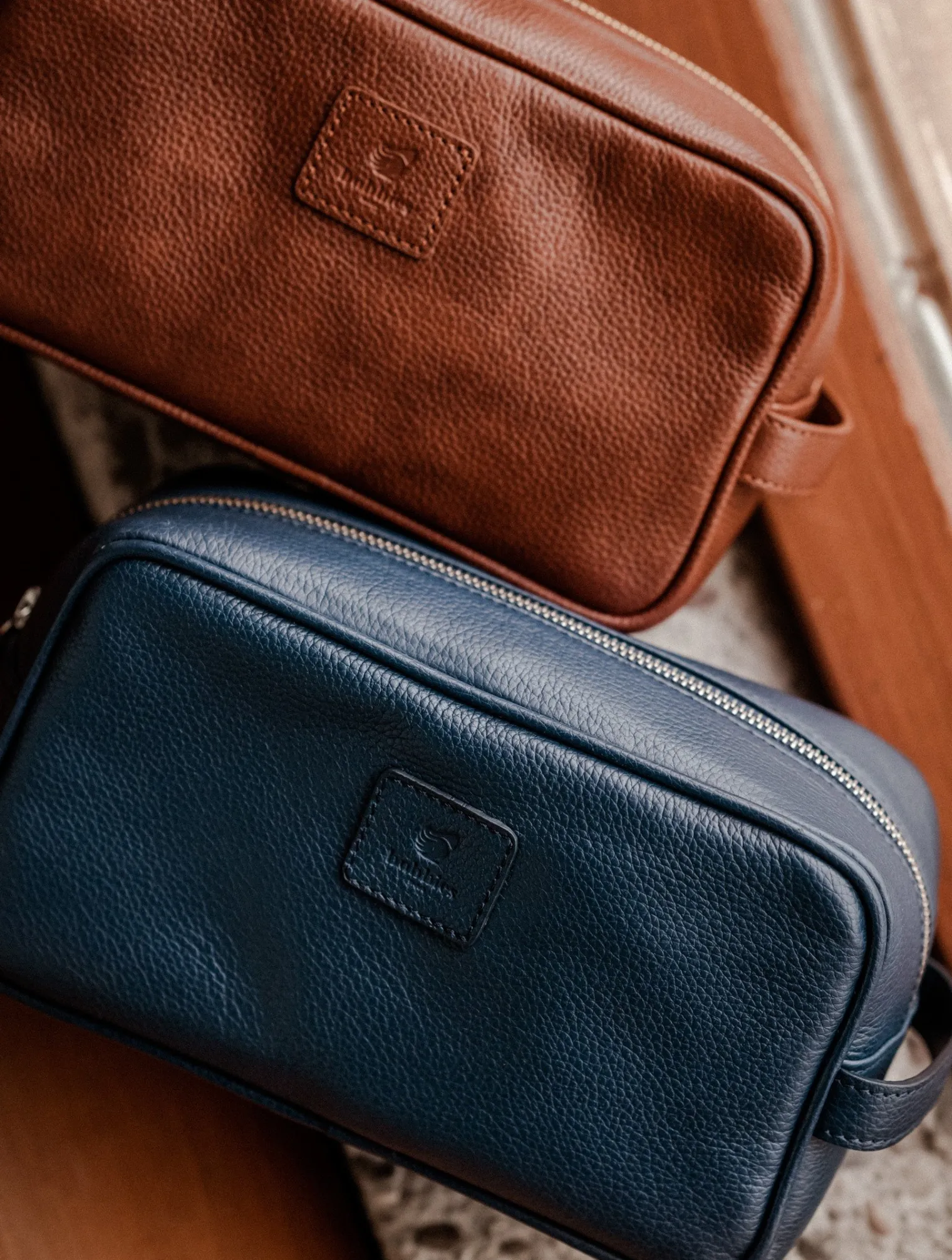 amalfi_6-4.webp Bobbies Travel Bags | Small Leather Goods | Amalfi