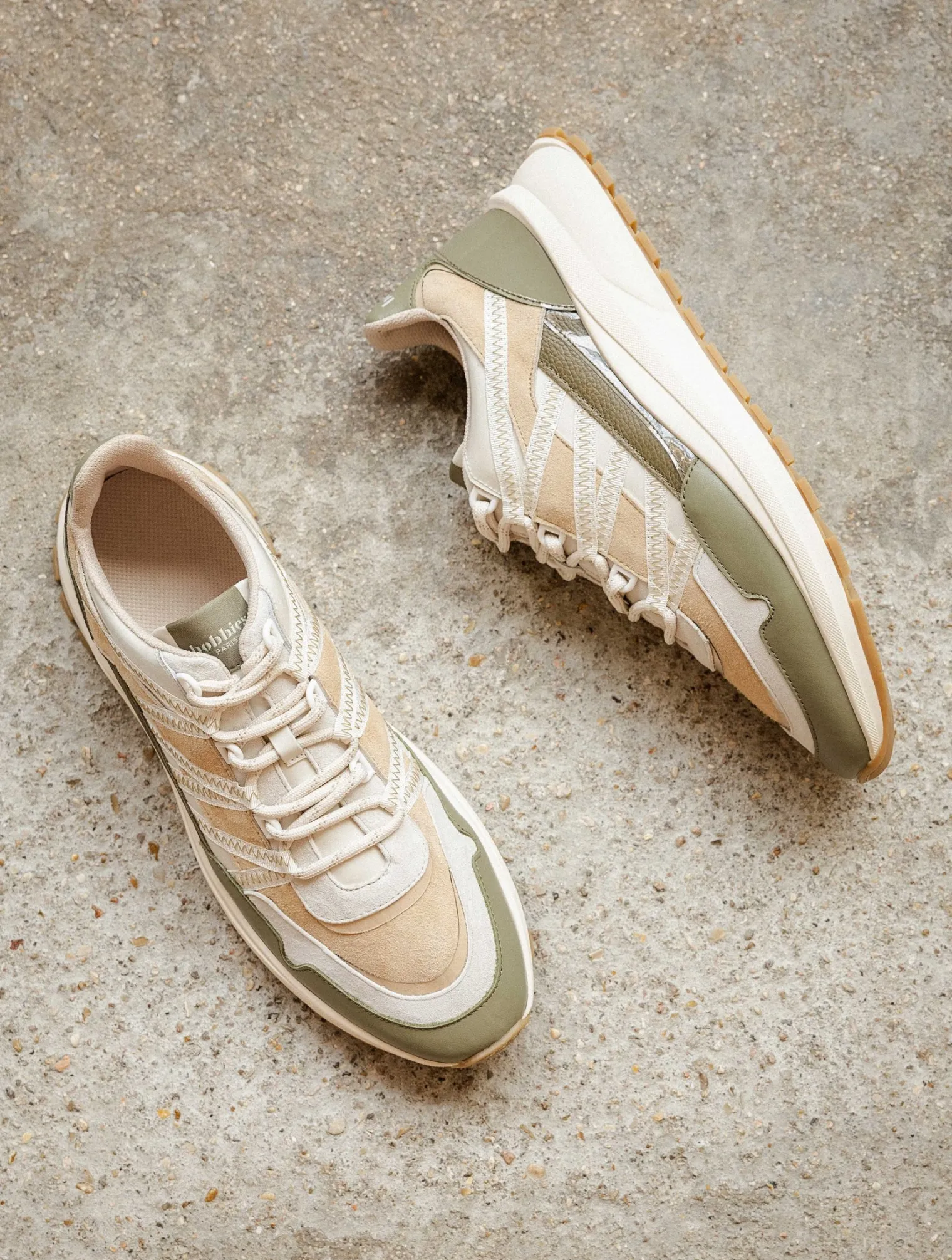 apollo_5-2.webp Bobbies Sneakers | Apollo