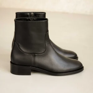 Women Bobbies Ankle Boots | Arij