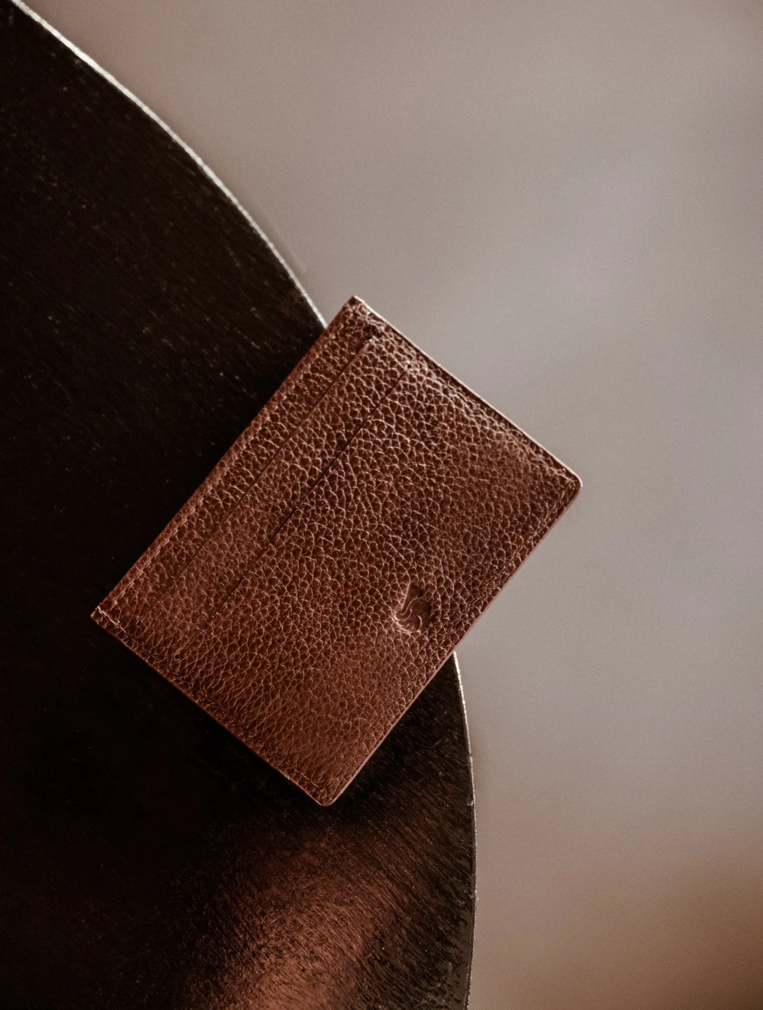 bermudes_0-2.webp Bobbies Small Leather Goods | Bermudes