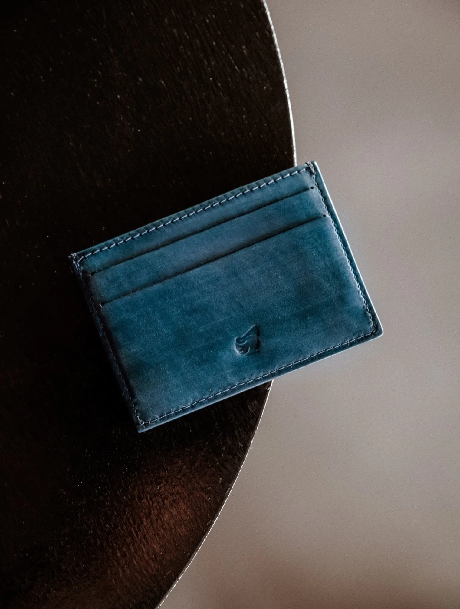 bermudes_0-4.webp Bobbies Small Leather Goods | Bermudes