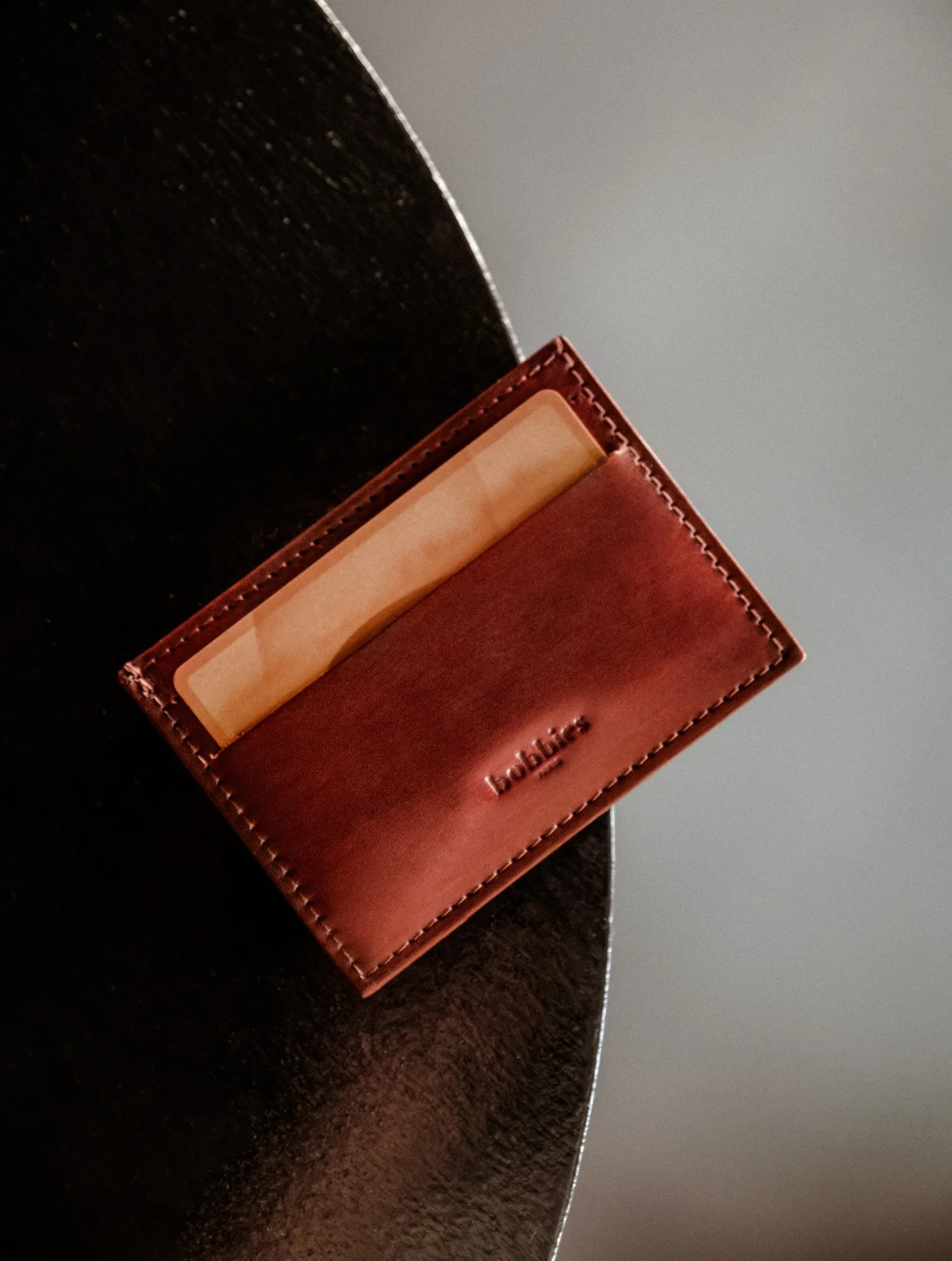 bermudes_3-1.webp Bobbies Small Leather Goods | Bermudes