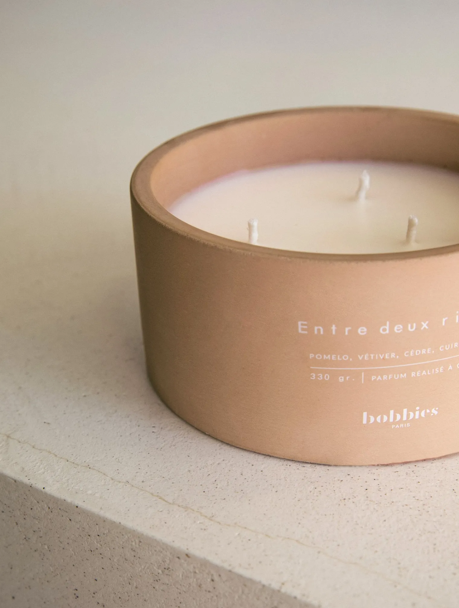 bougie_2-2.webp Women Bobbies Candles | Candles | Bougie