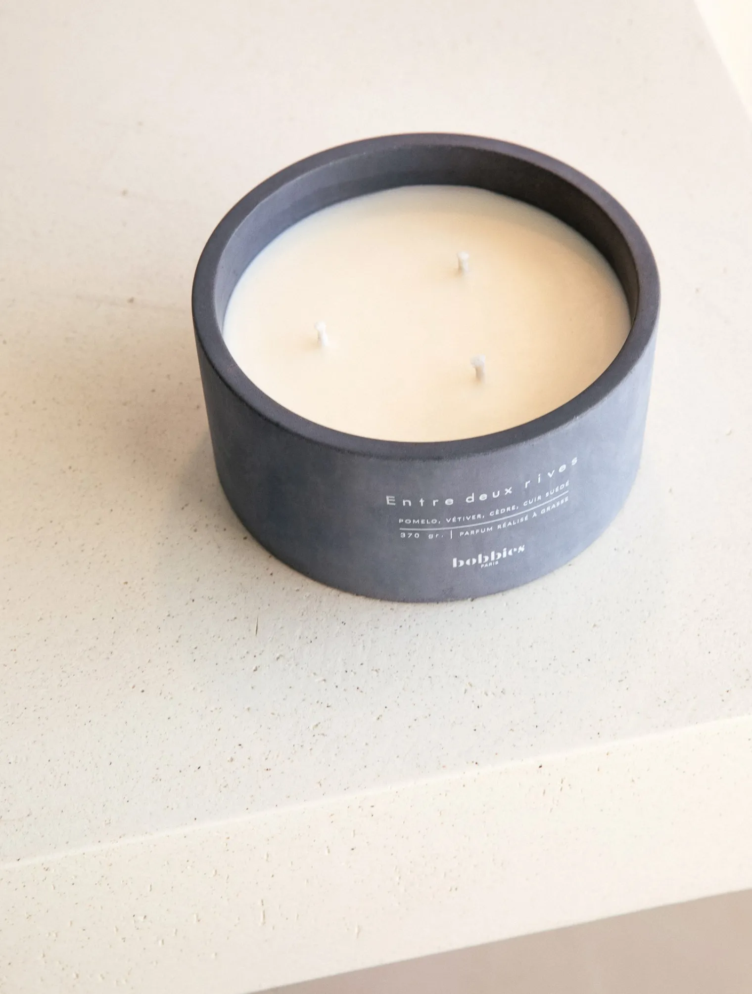 bougie_4.webp Women Bobbies Candles | Candles | Bougie