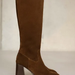 Women Bobbies Platforms & Clogs | Knee High Boots | Callie