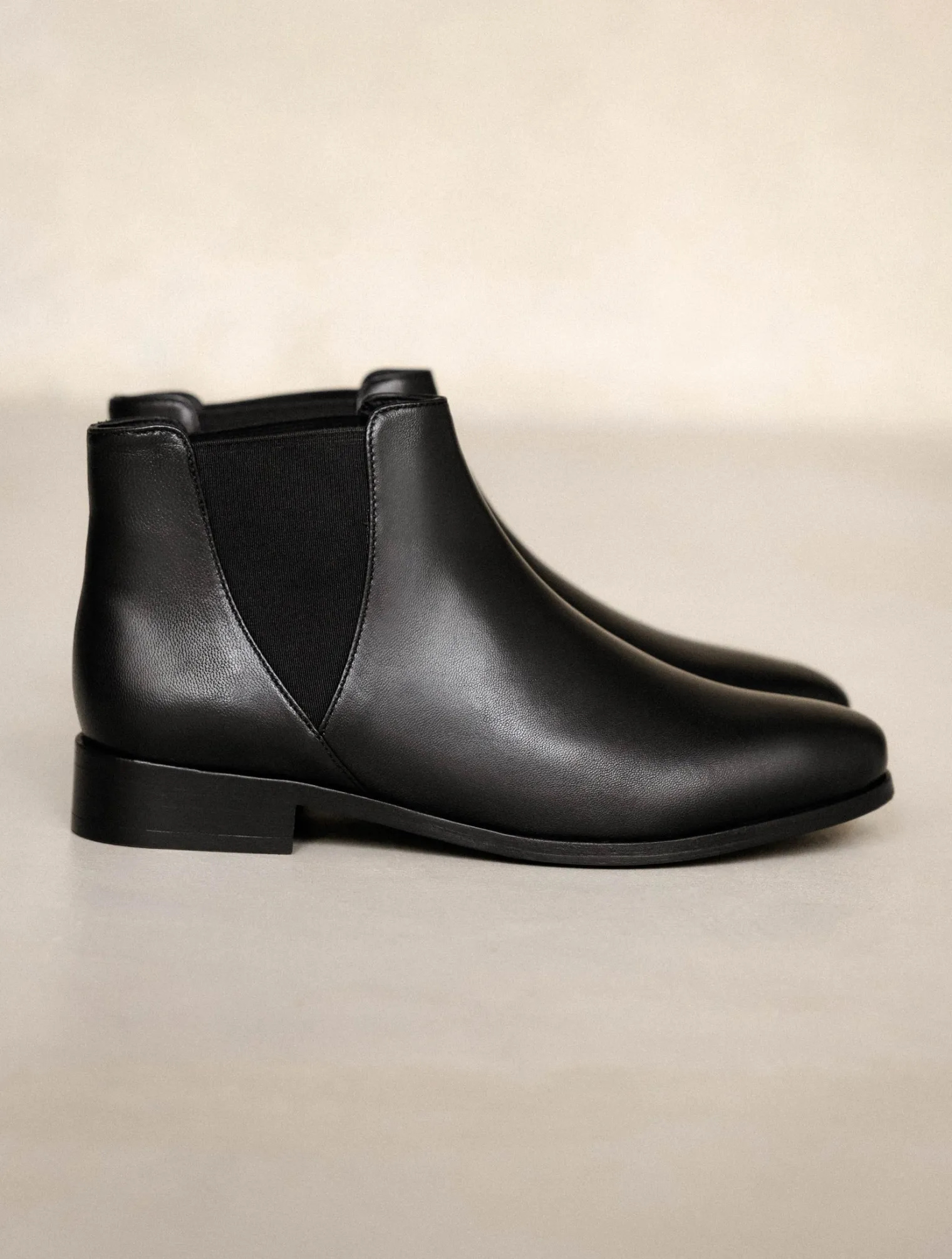 chelsea_2.webp Women Bobbies Ankle Boots | Chelsea