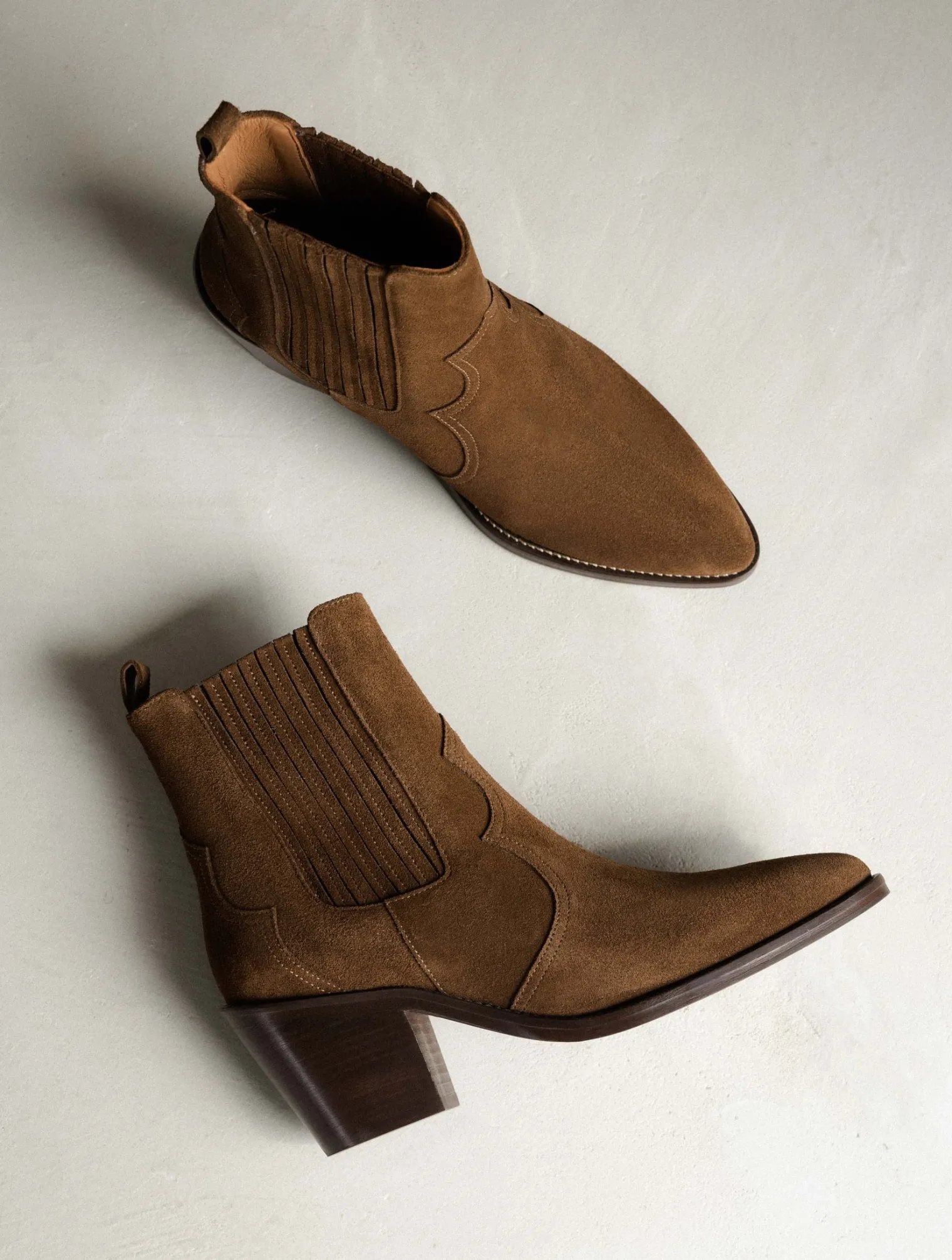 dakota_2-2.webp Women Bobbies Ankle Boots | Dakota