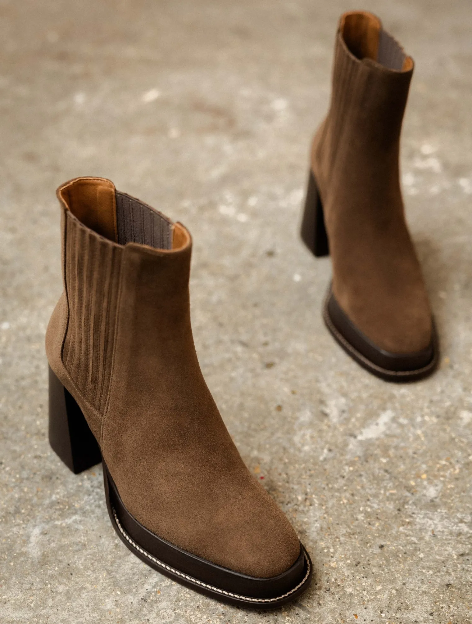 deva_5.webp Women Bobbies Ankle Boots | Platforms & Clogs | Deva