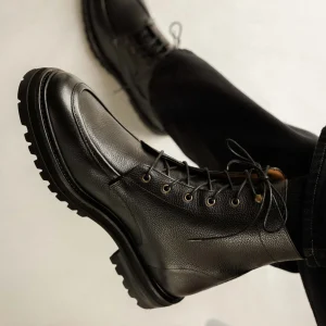 Bobbies Boots | Douglas