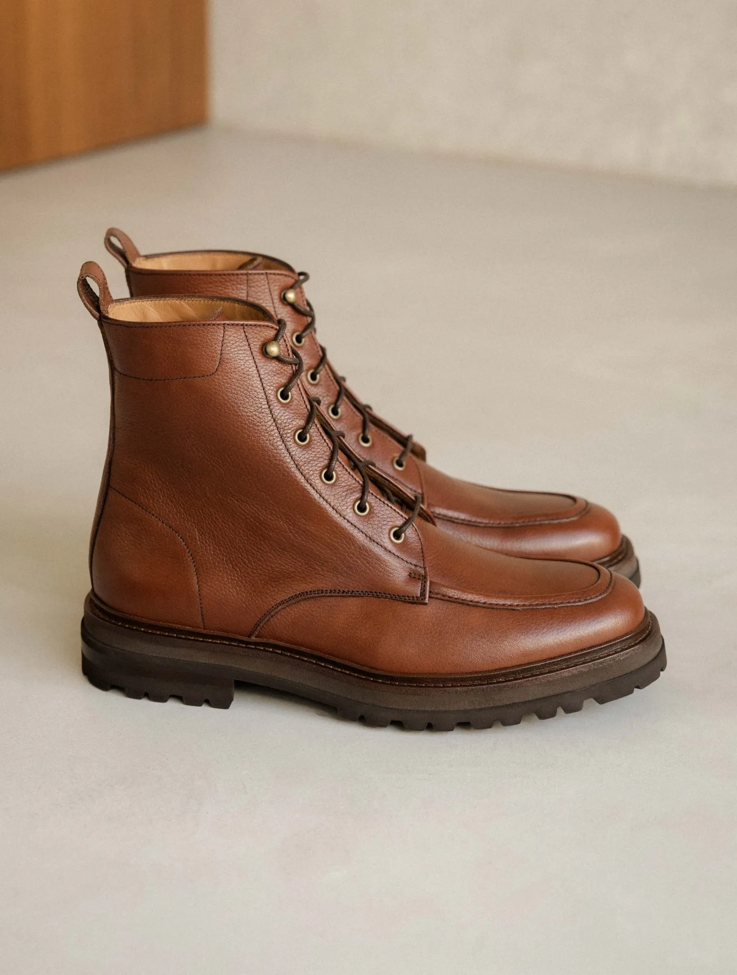 douglas_0.webp Bobbies Boots | Douglas