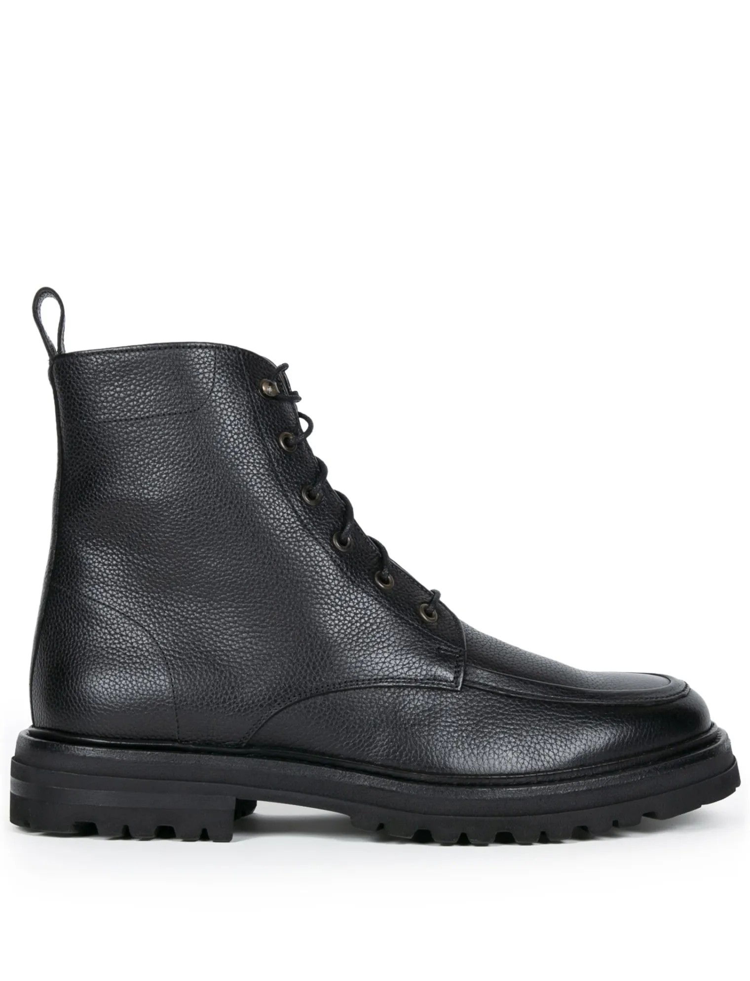 douglas_1-1.webp Bobbies Boots | Douglas