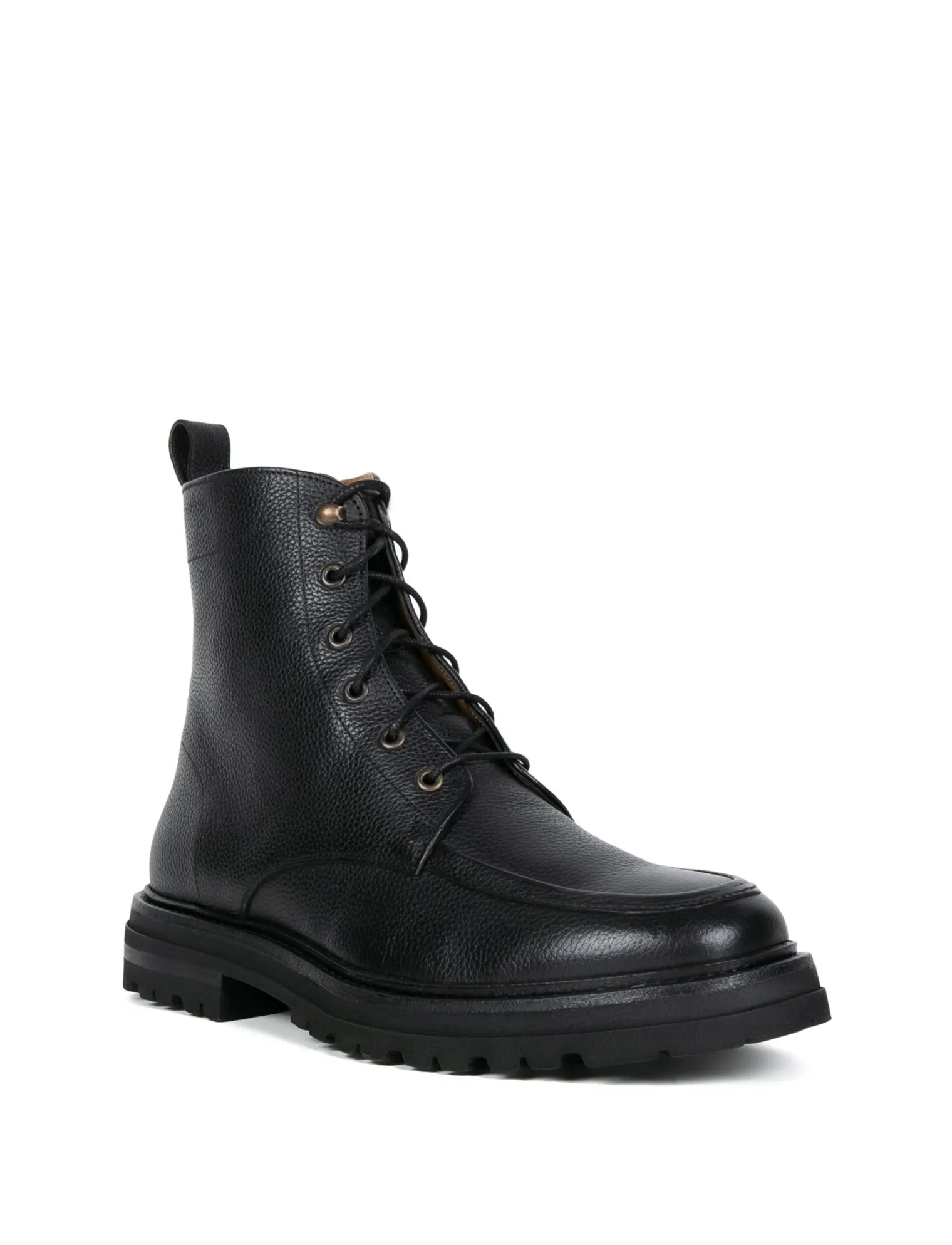 douglas_8-1.webp Bobbies Boots | Douglas