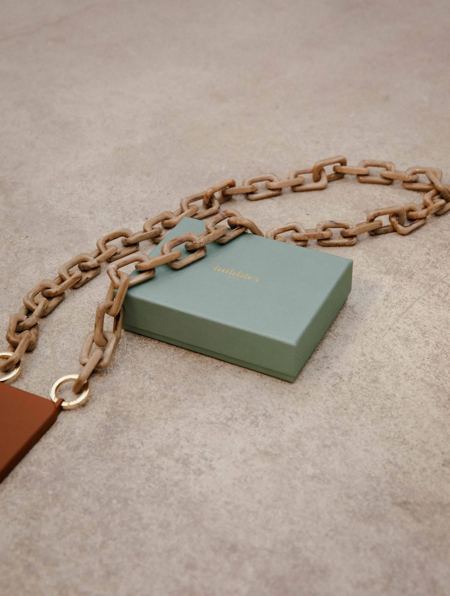 firenze_3-8.webp Women Bobbies Phone Straps | Firenze