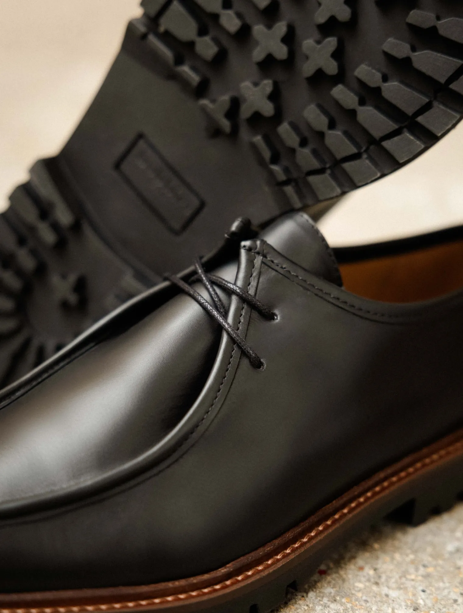 gordon_6.webp Bobbies Derbies & Oxfords | Gordon