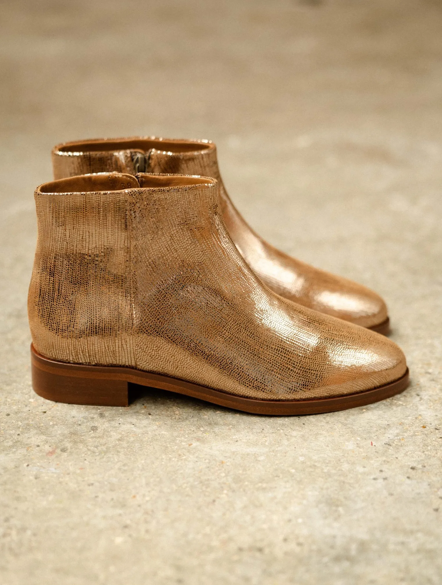 hada_4-4.webp Women Bobbies Ankle Boots | Hada