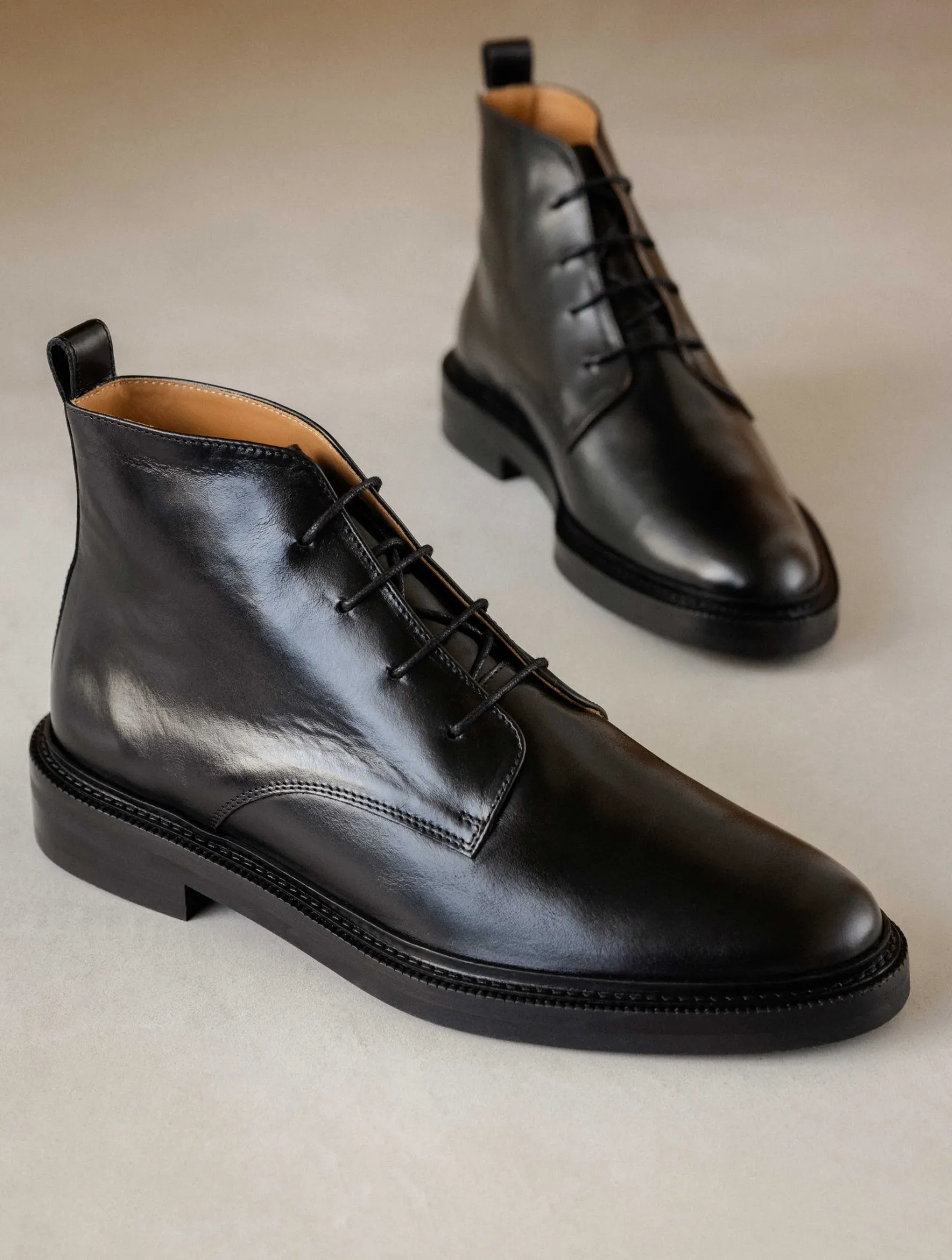 hakel_3.webp Bobbies Boots | Haïkel