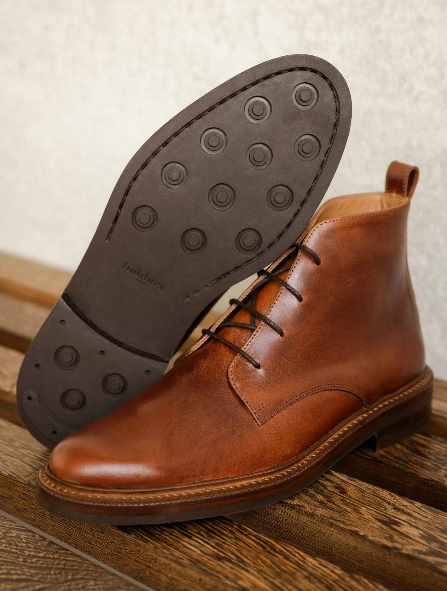 hakel_6-2.webp Bobbies Boots | Haïkel