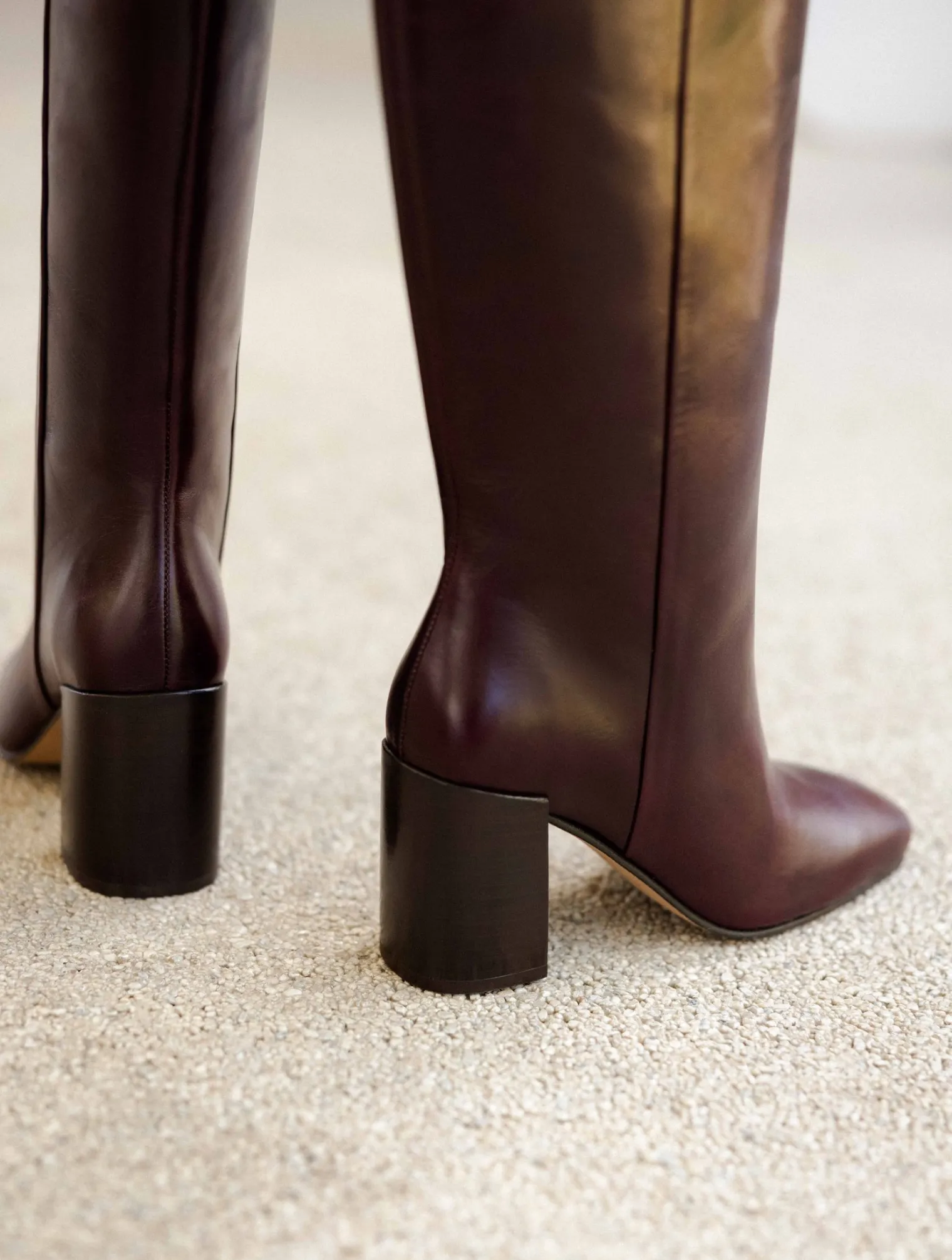hisa_5-3.webp Women Bobbies Knee High Boots | Hisaé