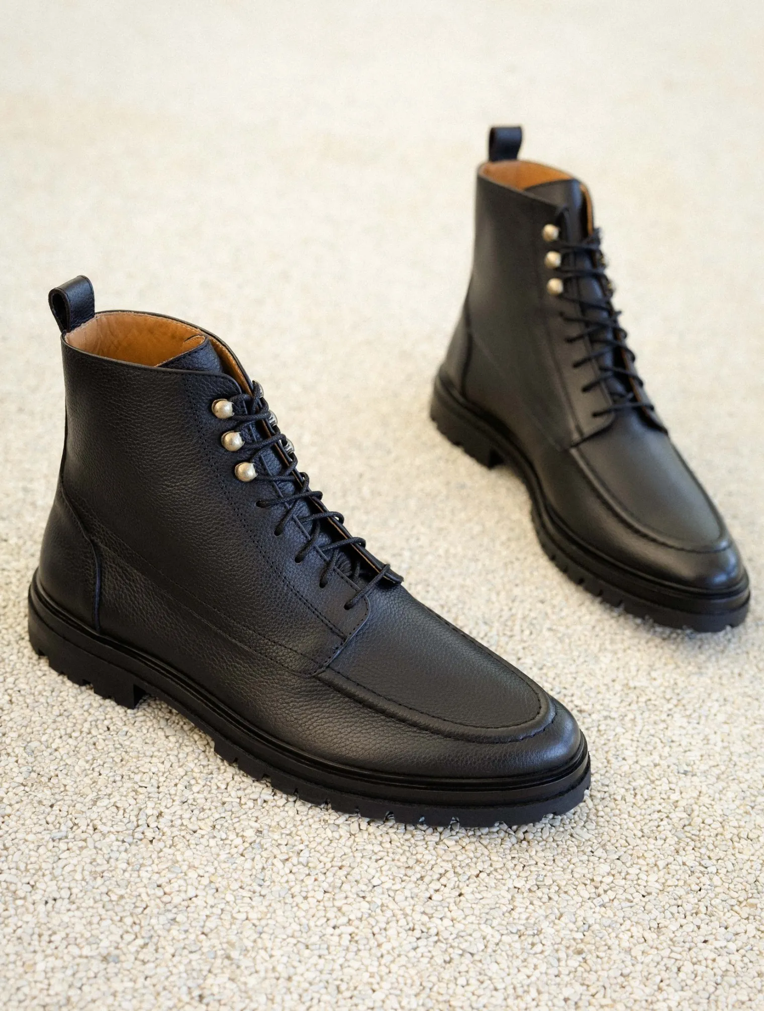 ignacio_2.webp Bobbies Boots | Ignacio