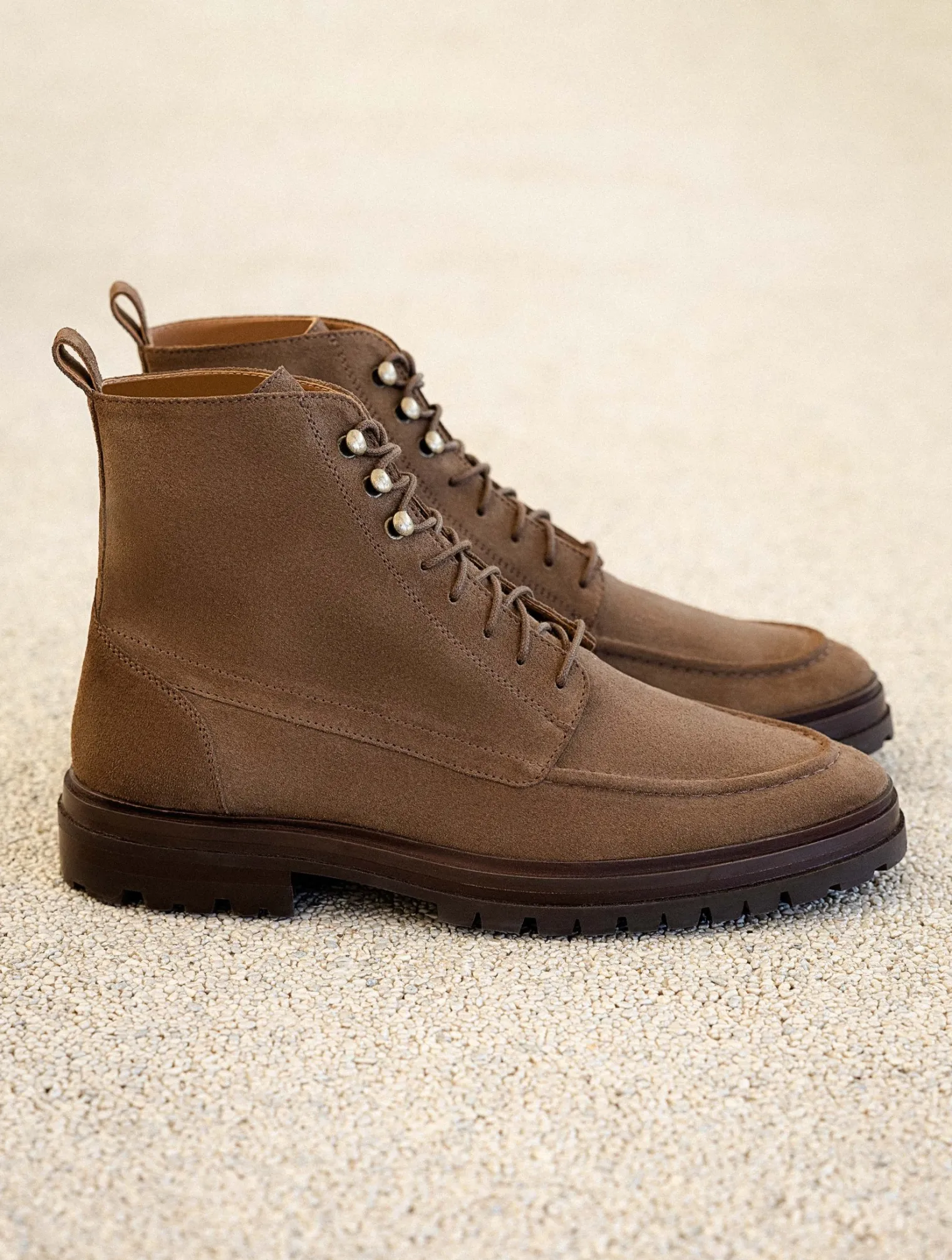 ignacio_5-2.webp Bobbies Boots | Ignacio