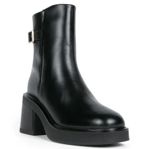 Women Bobbies Ankle Boots | Isumi