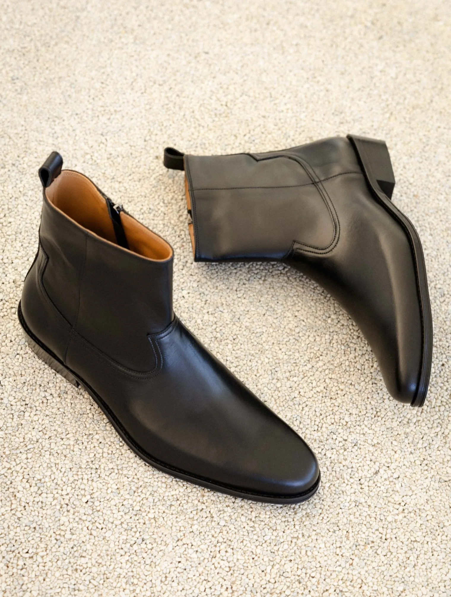 jared_0.webp Bobbies Boots | Jared