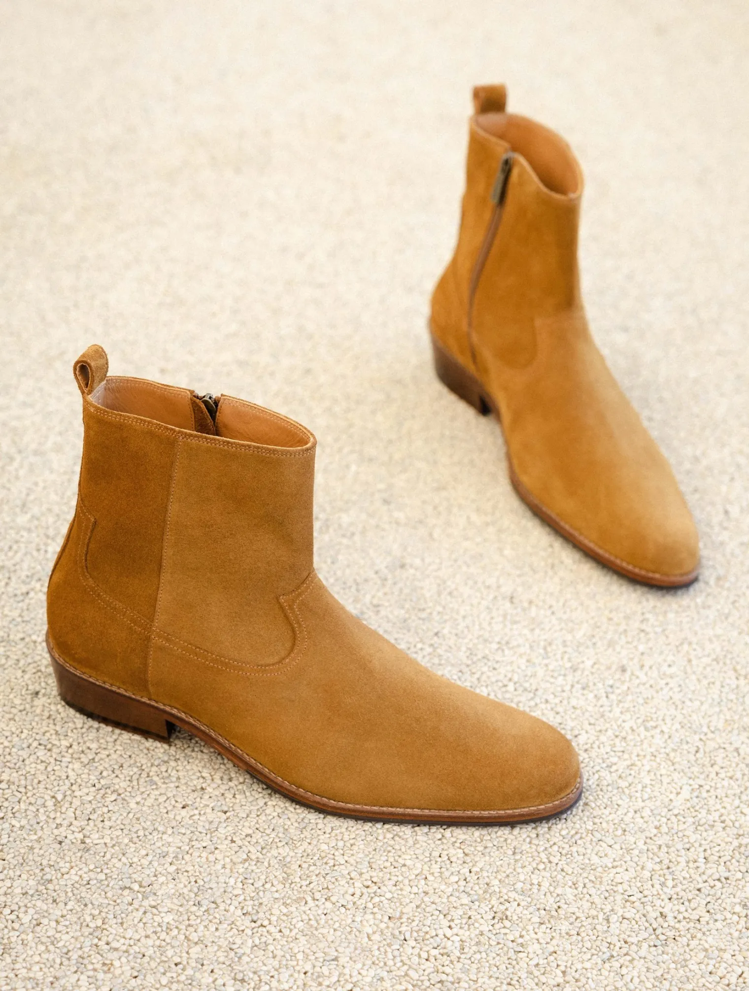 jared_5-1.webp Bobbies Boots | Jared