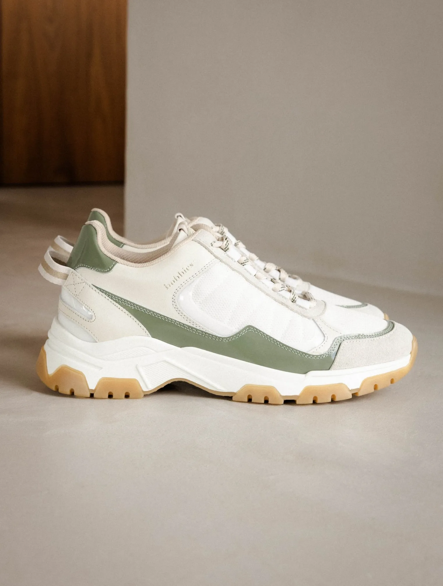 kiwa_2.webp Women Bobbies Sneakers | Kiwa