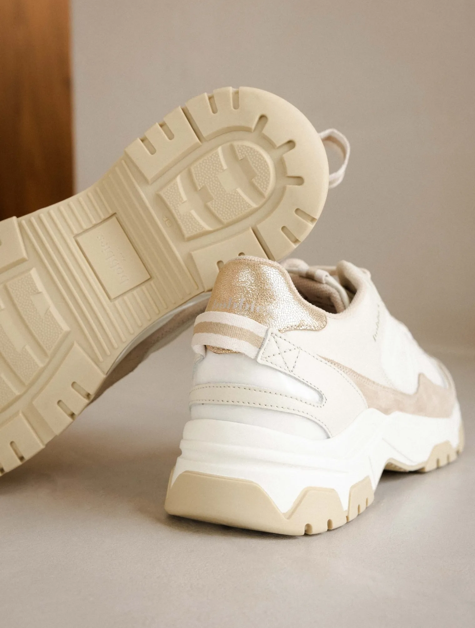kiwa_7-2.webp Women Bobbies Sneakers | Kiwa