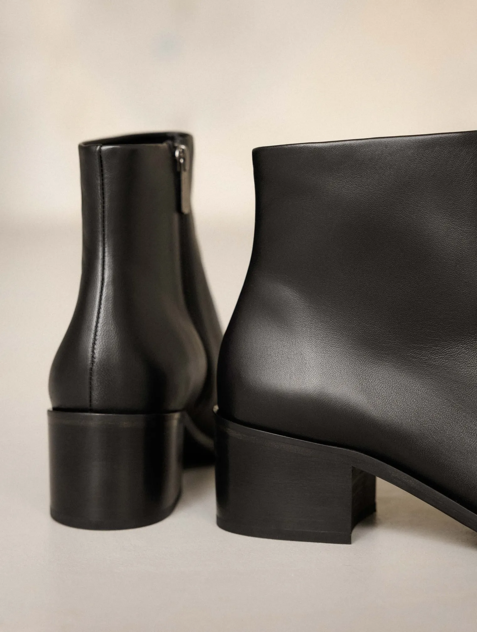 la_7.webp Women Bobbies Ankle Boots | Léa