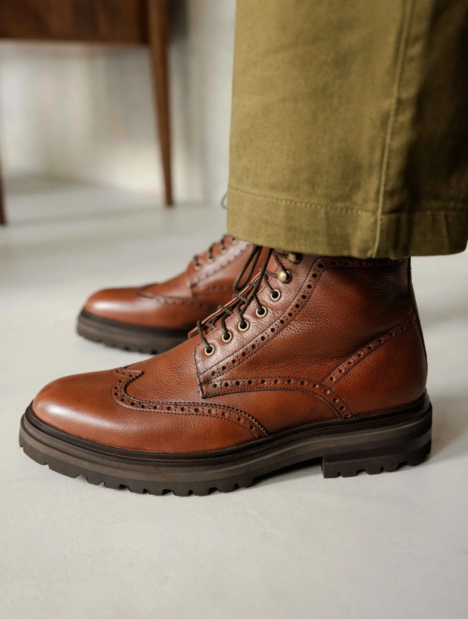 leandro_0.webp Bobbies Boots | Leandro