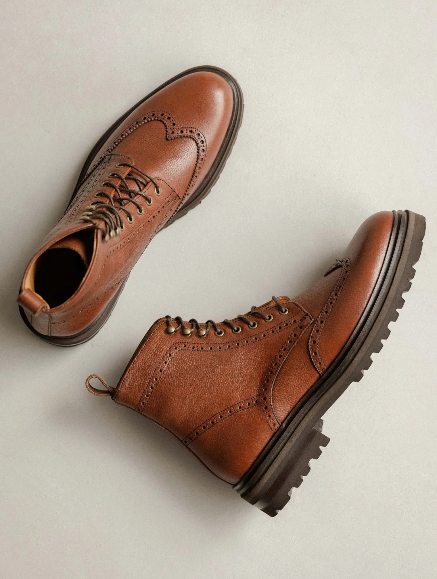 leandro_2.webp Bobbies Boots | Leandro