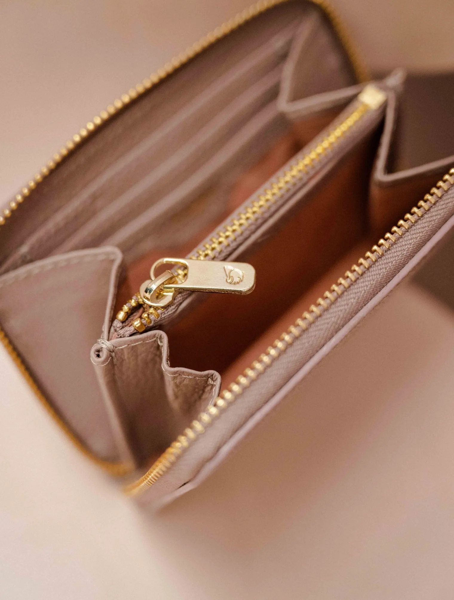 mabillon_2-10.webp Women Bobbies Small Leather Goods | Mabillon