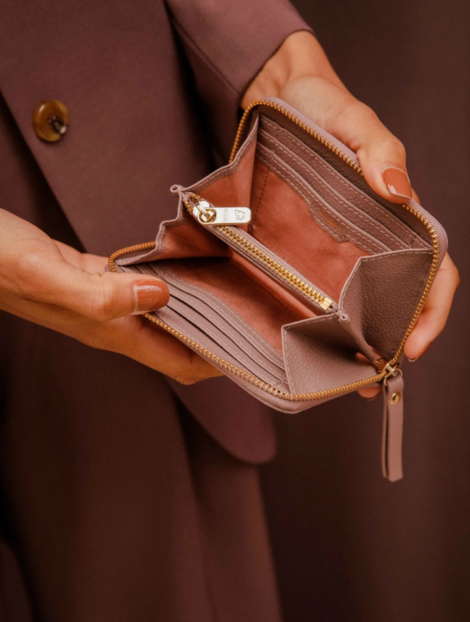 mabillon_5-10.webp Women Bobbies Small Leather Goods | Mabillon