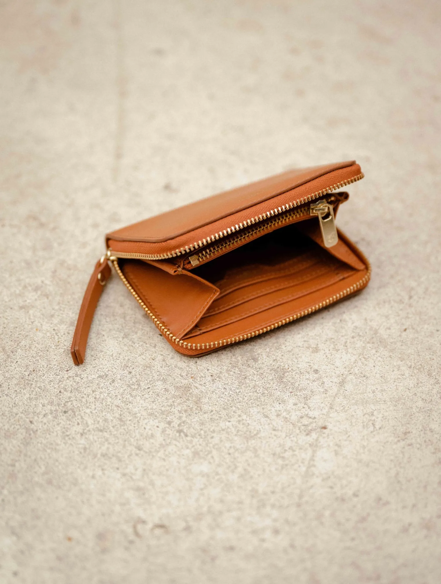 mabillon_5-11.webp Women Bobbies Small Leather Goods | Mabillon