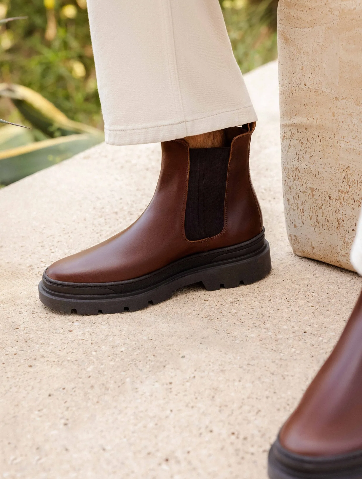 maokee_0-1.webp Bobbies Boots | Maokee