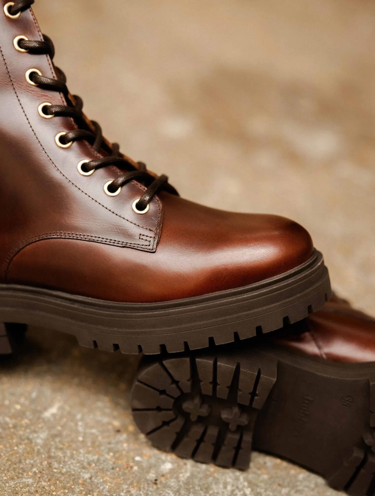 max_2-1.webp Women Bobbies Ankle Boots | Max