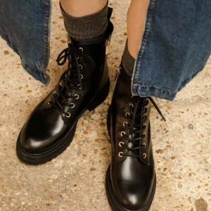 Women Bobbies Ankle Boots | Max