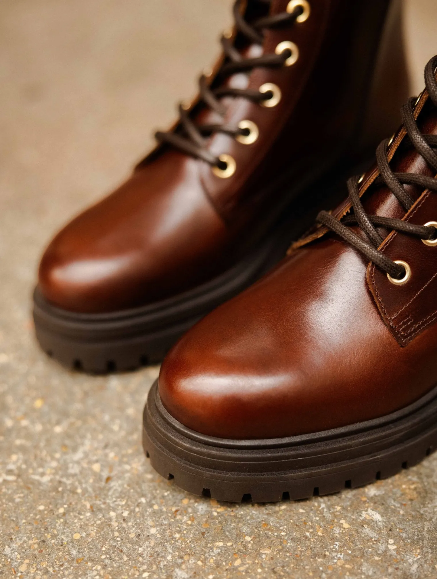 max_4-1.webp Women Bobbies Ankle Boots | Max