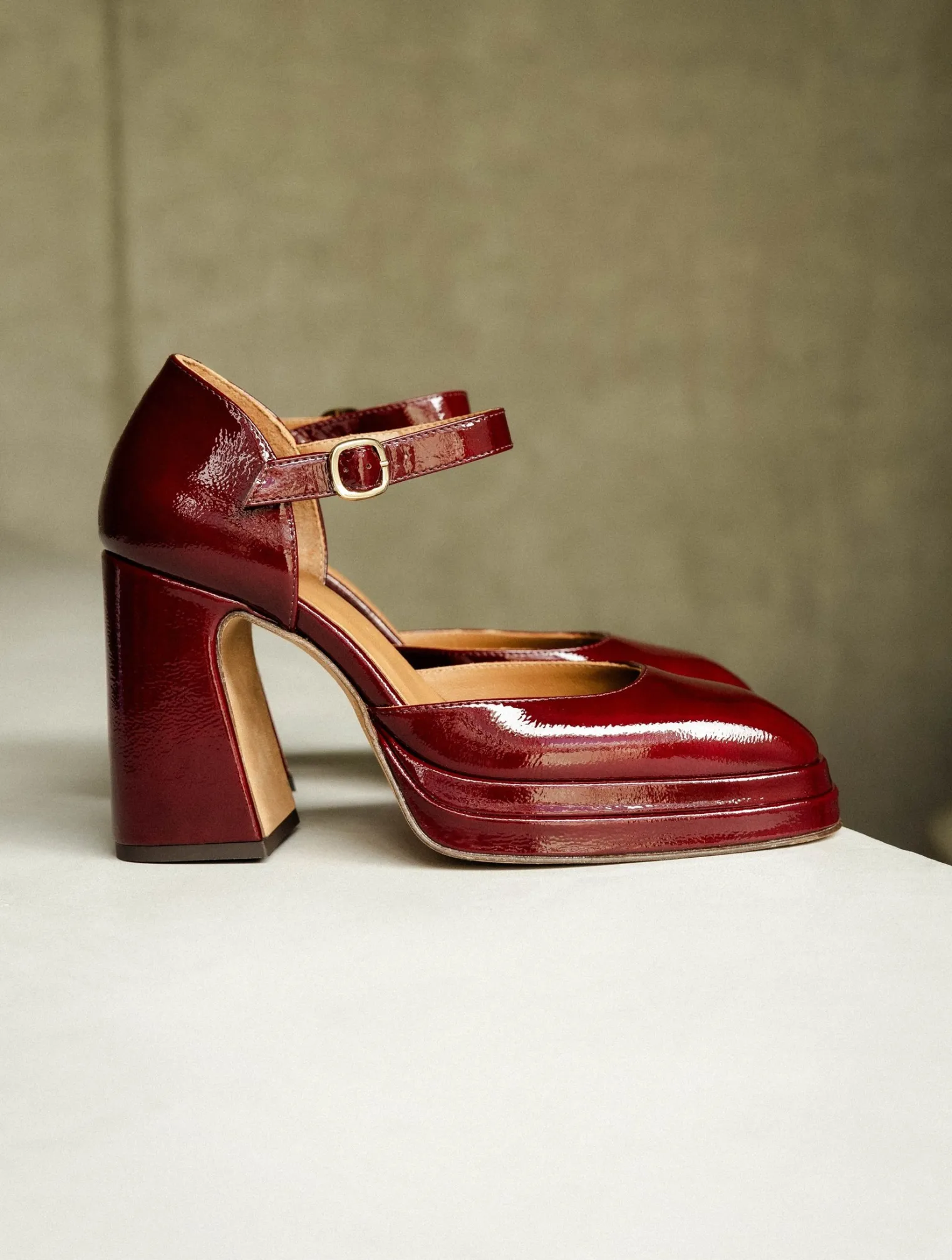 michelle_3.webp Women Bobbies Heeled Sandals | Platforms & Clogs | Michelle