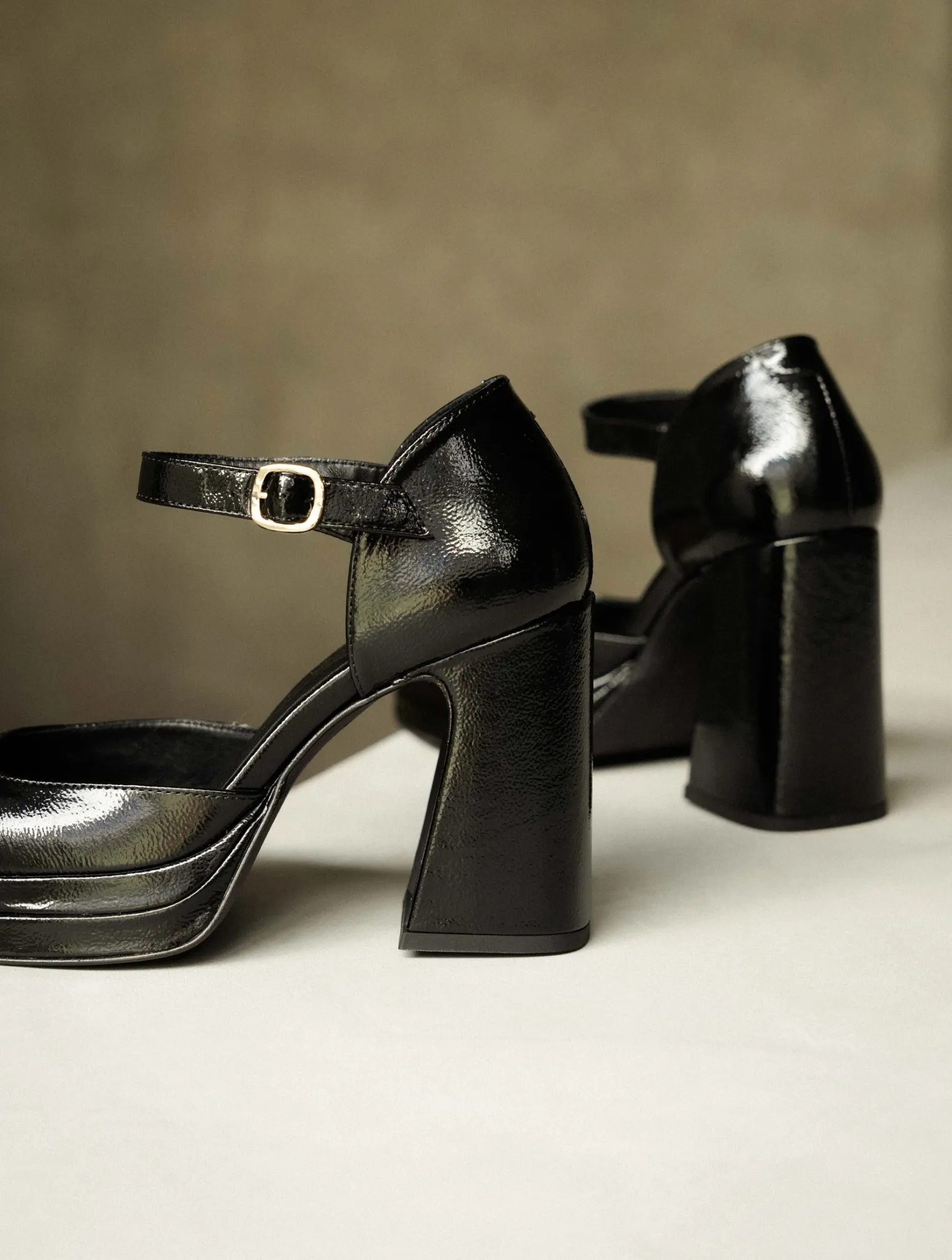 michelle_4-1.webp Women Bobbies Heeled Sandals | Platforms & Clogs | Michelle