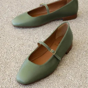 Women Bobbies Ballet Flats | Mikie