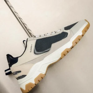 Bobbies Sneakers | Noda