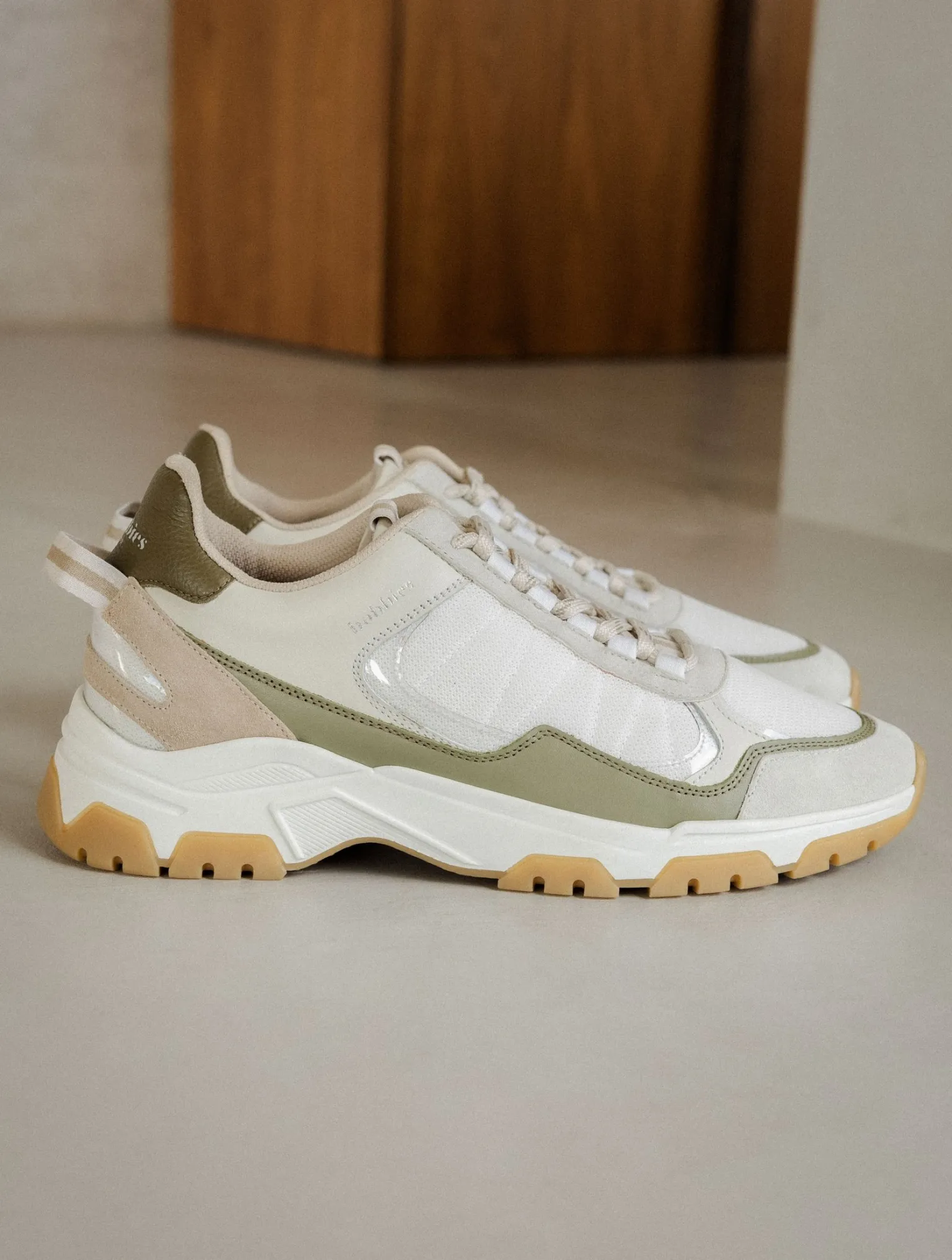 noda_5-1.webp Bobbies Sneakers | Noda