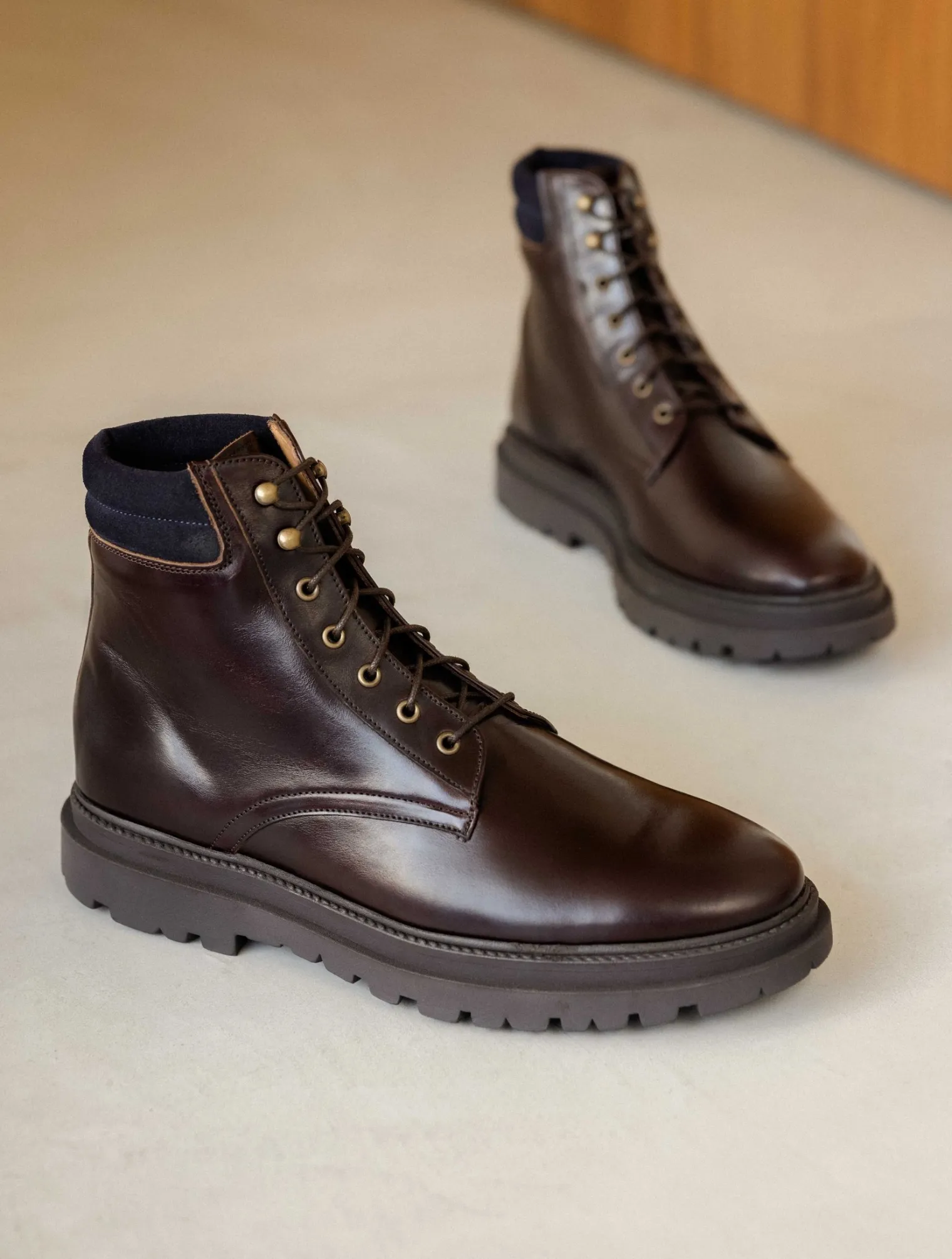 oren_0.webp Bobbies Boots | Oren